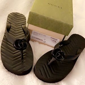 Gucci Chevron Thong Sandal